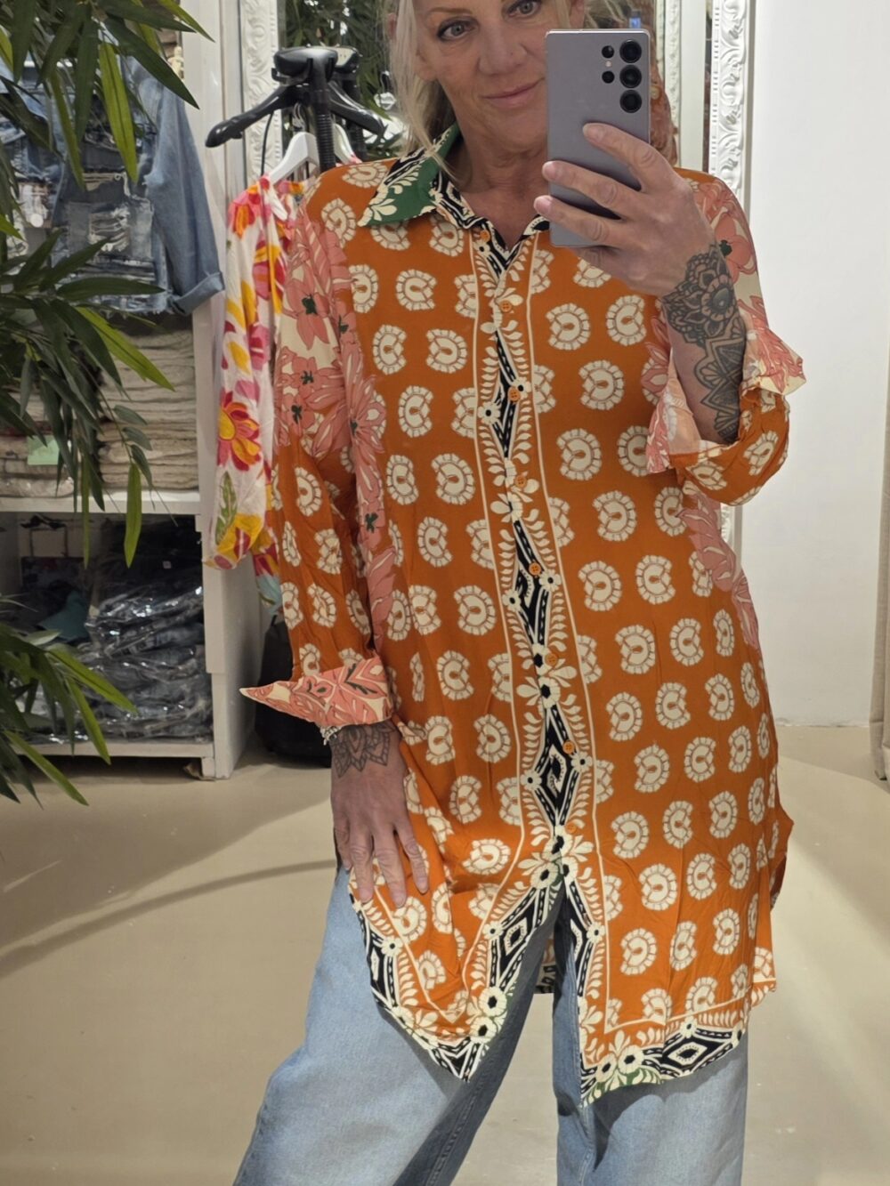 Blouse orange delight